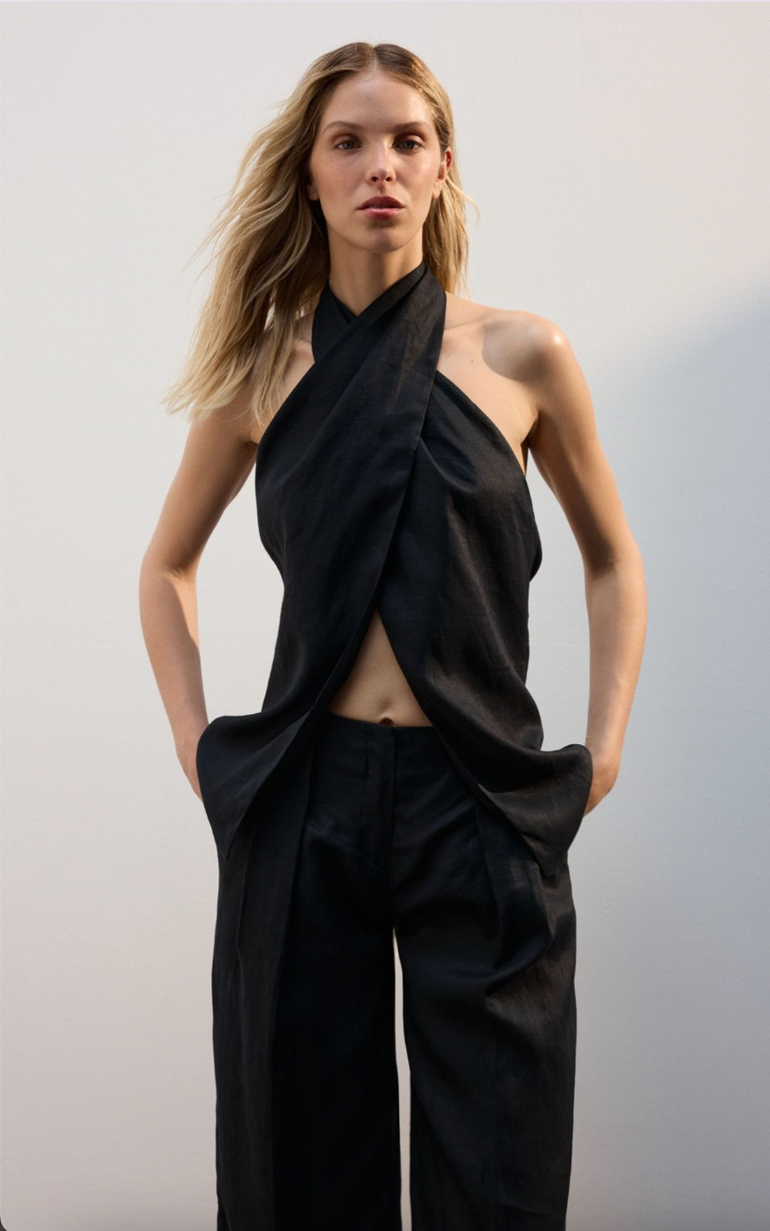 Noir Drape Set