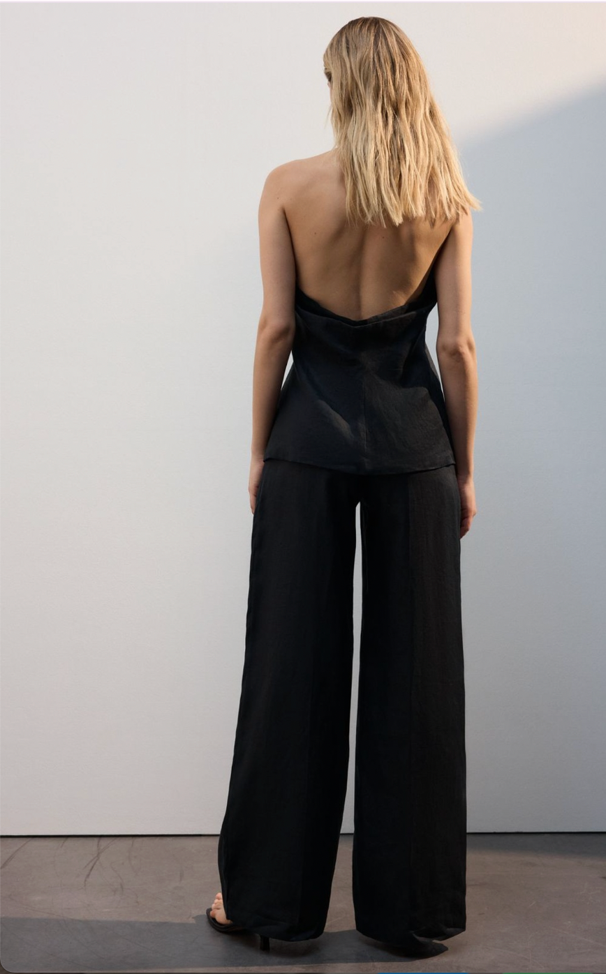 Noir Drape Set