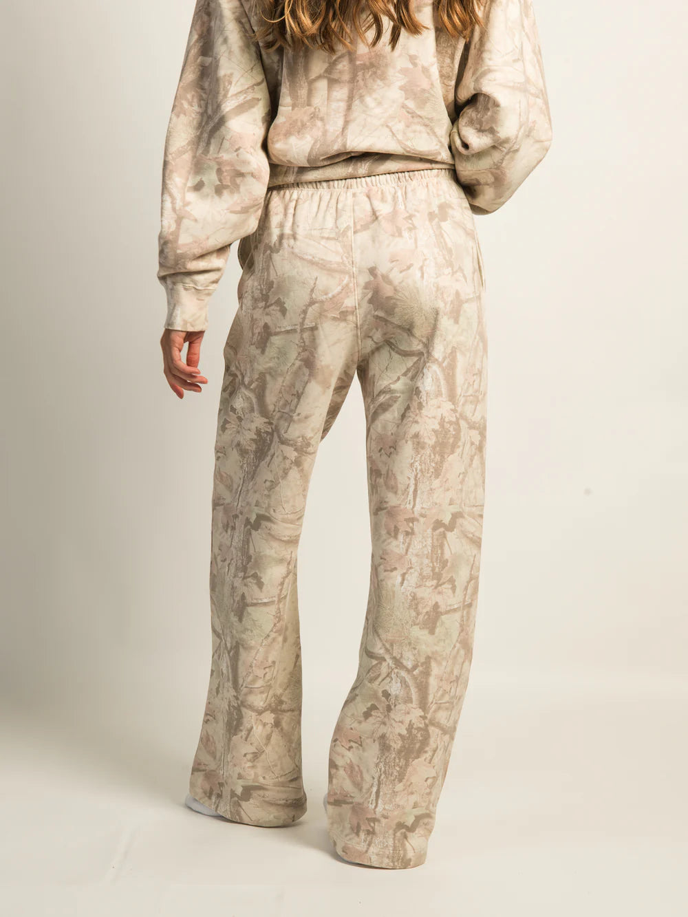 STRAIGHT LEG HARLOW CAMO SET